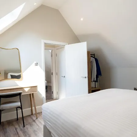 شقة Wellington Place I Your *