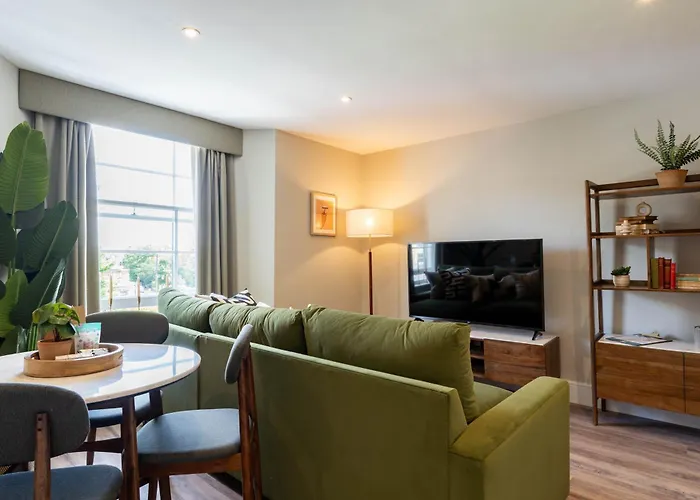 Wellington Place I Your Апартаменты *