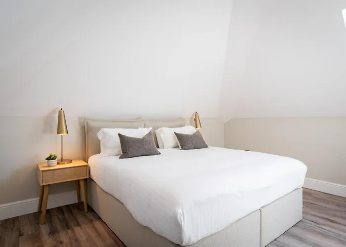 Wellington Place I Your Апартаменты *