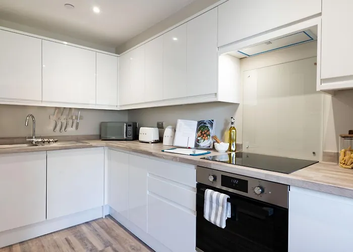 Wellington Place I Your Апартаменты